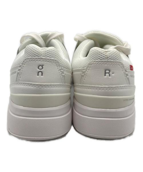 on（オン）On (オン) THE ROGER Advantage ホワイト サイズ:23の古着・服飾アイテム