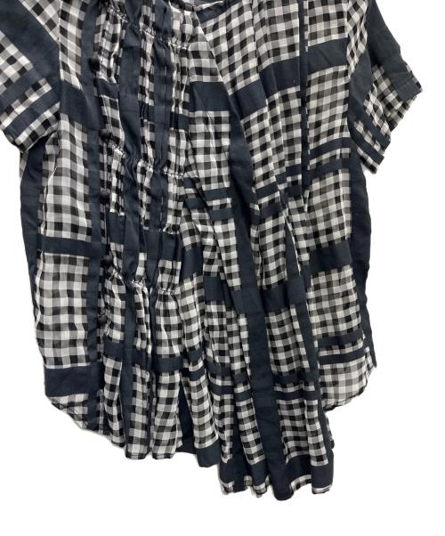 Chika Kisada（チカ キサダ）Chika Kisada (チカ キサダ) 半袖ブラウス ブラック サイズ:SIZE1の古着・服飾アイテム