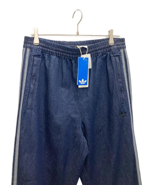 adidas Originals（アディダスオリジナル）adidas originals (アディダスオリジナル) ルーズ トラックパンツ インディゴ サイズ:XL 未使用品の古着・服飾アイテム