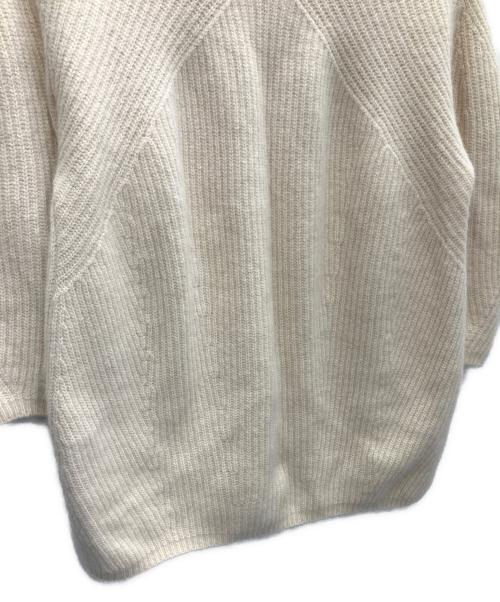 Snidel（スナイデル）Snidel (スナイデル) 厚手ニット アイボリー サイズ:FREE 未使用品の古着・服飾アイテム