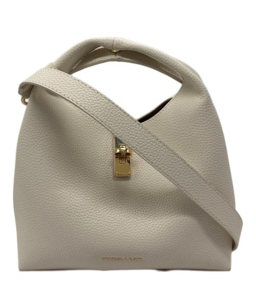 CHARLES & KEITH（チャールズアンドキース）CHARLES & KEITH (チャールズアンドキース) メタリックアクセントバケットバック アイボリーの古着・服飾アイテム