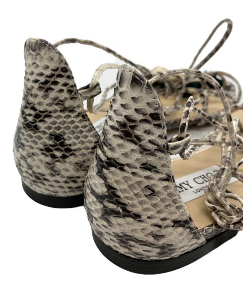 JIMMY CHOO（ジミーチュウ）JIMMY CHOO (ジミーチュウ) サンダル ブラック×ホワイト サイズ:SIZE39の古着・服飾アイテム