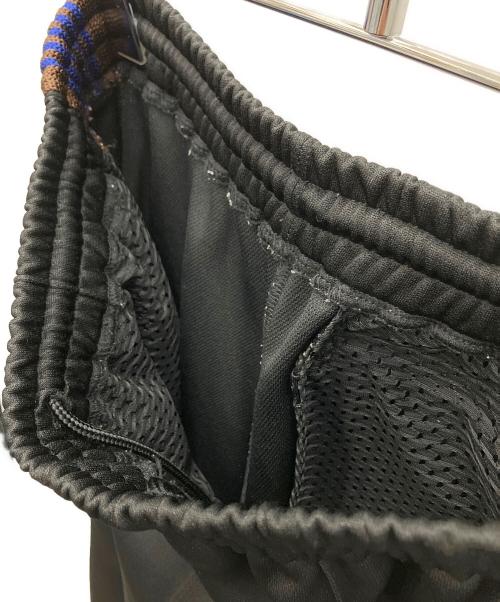 Needles（ニードルズ）Needles (ニードルズ) Track Pant Poly Smooth ブラック×ブラウン サイズ:XSの古着・服飾アイテム