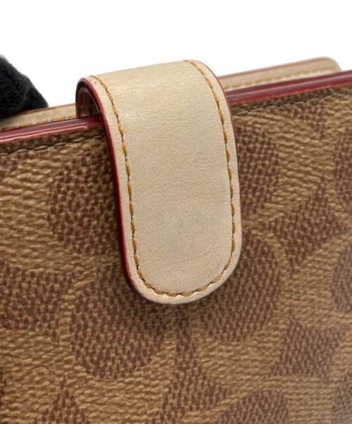 COACH（コーチ）COACH (コーチ) 2つ折り財布 ベージュの古着・服飾アイテム