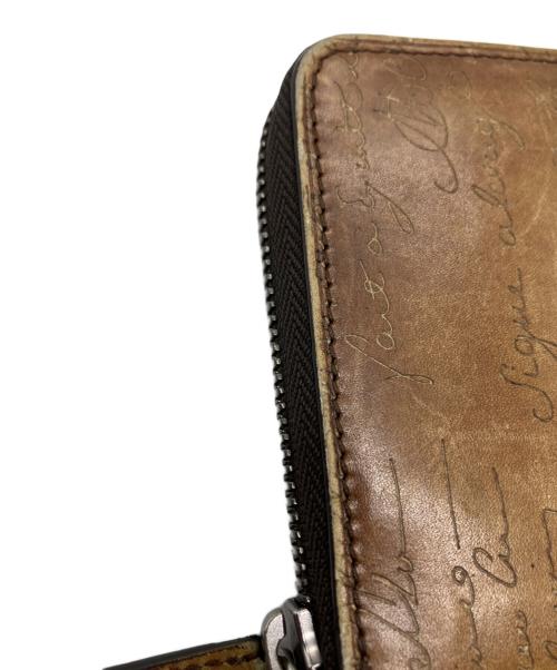 Berluti（ベルルッティ）Berluti (ベルルッティ) ラウンドファスナー財布 ブラウンの古着・服飾アイテム