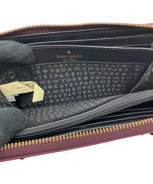 Kate Spade（ケイトスペード）Kate Spade (ケイトスペード) ラウンドファスナー財布 パープルの古着・服飾アイテム