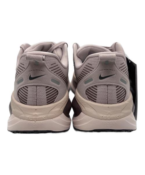 NIKE（ナイキ）NIKE (ナイキ) ジョギングシューズ ボメロ 18 レッド ピンク サイズ:25 未使用品の古着・服飾アイテム