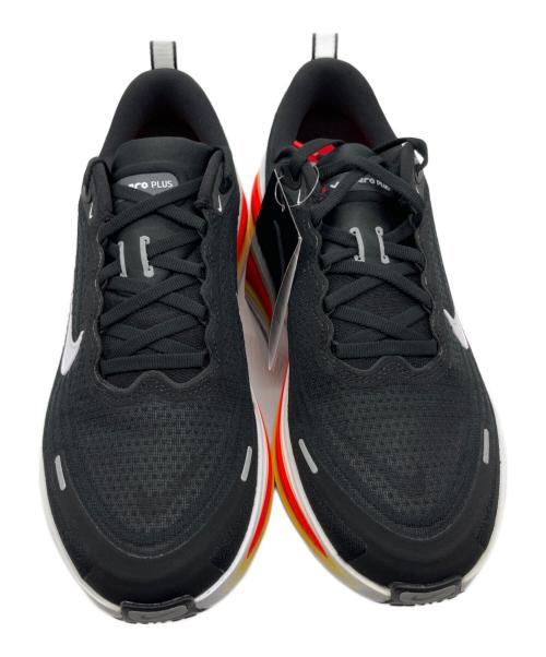 NIKE（ナイキ）NIKE (ナイキ) ボメロ プラス メンズ ロード ランニングシューズ ブラック サイズ:26.5 未使用品の古着・服飾アイテム