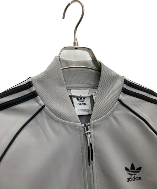 adidas（アディダス）adidas (アディダス) トラックジャケット ライトグレー サイズ:Lの古着・服飾アイテム