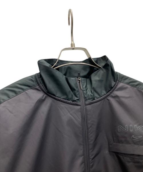 NIKE（ナイキ）NIKE (ナイキ) ナイロンジャケット グレー サイズ:Lの古着・服飾アイテム