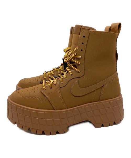NIKE（ナイキ）NIKE (ナイキ) スニーカー ブラウン サイズ:24 未使用品の古着・服飾アイテム