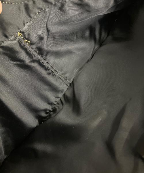 DIESEL（ディーゼル）DIESEL (ディーゼル) メッセンジャーバッグ カーキの古着・服飾アイテム
