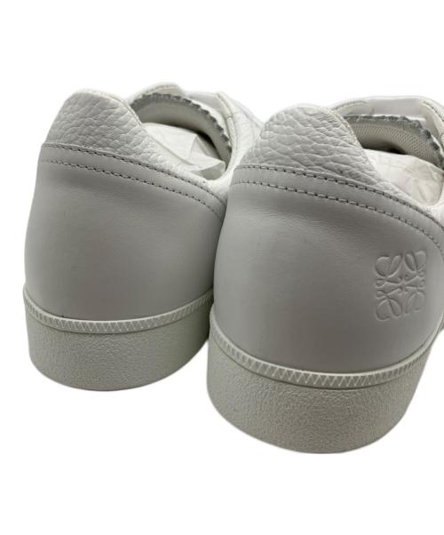 LOEWE（ロエベ）LOEWE (ロエベ) ローカットスニーカー ホワイト サイズ:SIZE38の古着・服飾アイテム