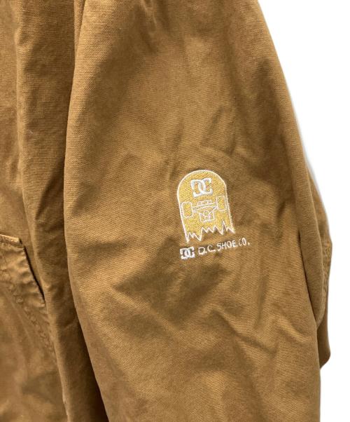DC SHOE CO.USA（ディーシー シューコー ユーエスエー）DC SHOE CO.USA (ディーシー シューコー ユーエスエー) 22 HOODED JACKET ブラウン サイズ:Sの古着・服飾アイテム