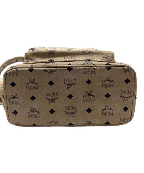 MCM（エムシーエム）MCM (エムシーエム) リュック ベージュの古着・服飾アイテム
