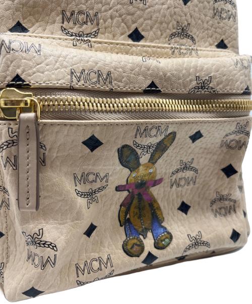 MCM（エムシーエム）MCM (エムシーエム) リュック ベージュの古着・服飾アイテム