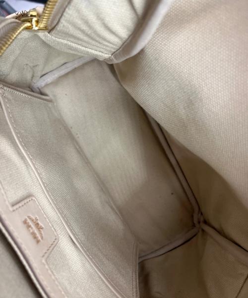 MCM（エムシーエム）MCM (エムシーエム) リュック ベージュの古着・服飾アイテム