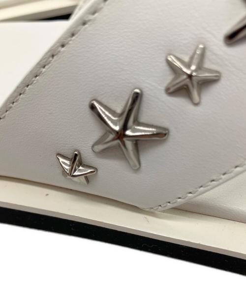 JIMMY CHOO（ジミーチュウ）JIMMY CHOO (ジミーチュウ) クロスストラップサンダル ホワイト サイズ:SIZE 43の古着・服飾アイテム