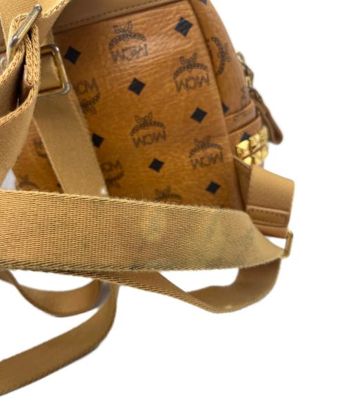MCM（エムシーエム）MCM (エムシーエム) リュック キャメルの古着・服飾アイテム