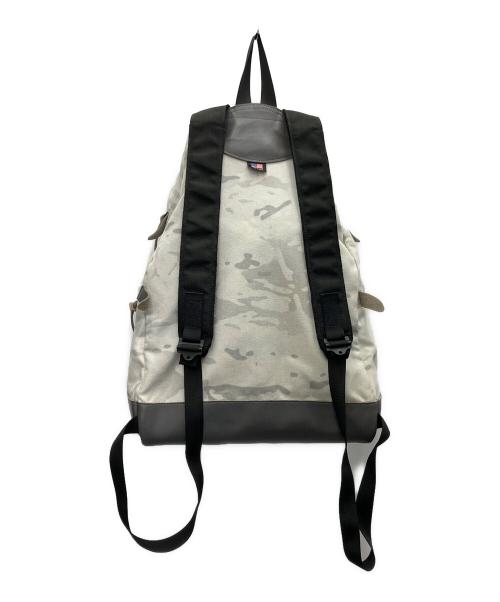 THE NORTH FACE（ザ ノース フェイス）THE NORTH FACE (ザ ノース フェイス) リュック アイボリーの古着・服飾アイテム