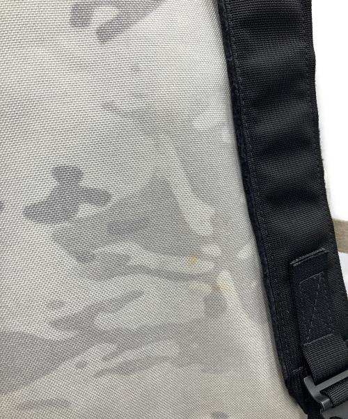 THE NORTH FACE（ザ ノース フェイス）THE NORTH FACE (ザ ノース フェイス) リュック アイボリーの古着・服飾アイテム