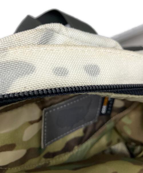 THE NORTH FACE（ザ ノース フェイス）THE NORTH FACE (ザ ノース フェイス) リュック アイボリーの古着・服飾アイテム