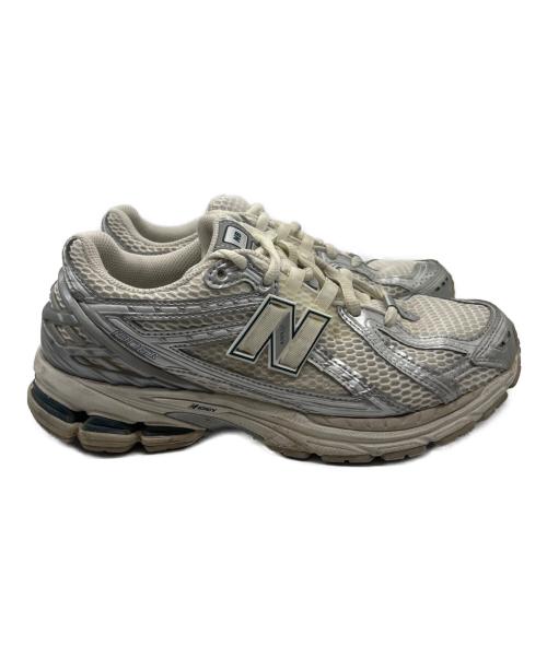 NEW BALANCE（ニューバランス）NEW BALANCE (ニューバランス) M1906REE ホワイト×シルバー サイズ:27の古着・服飾アイテム