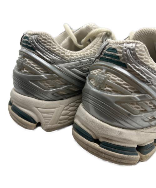 NEW BALANCE（ニューバランス）NEW BALANCE (ニューバランス) M1906REE ホワイト×シルバー サイズ:27の古着・服飾アイテム