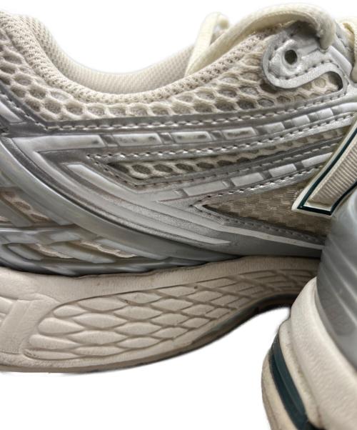 NEW BALANCE（ニューバランス）NEW BALANCE (ニューバランス) M1906REE ホワイト×シルバー サイズ:27の古着・服飾アイテム