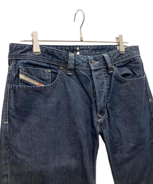 DIESEL（ディーゼル）DIESEL (ディーゼル) デニムパンツ インディゴ サイズ:SIZE 81cm (W32)の古着・服飾アイテム
