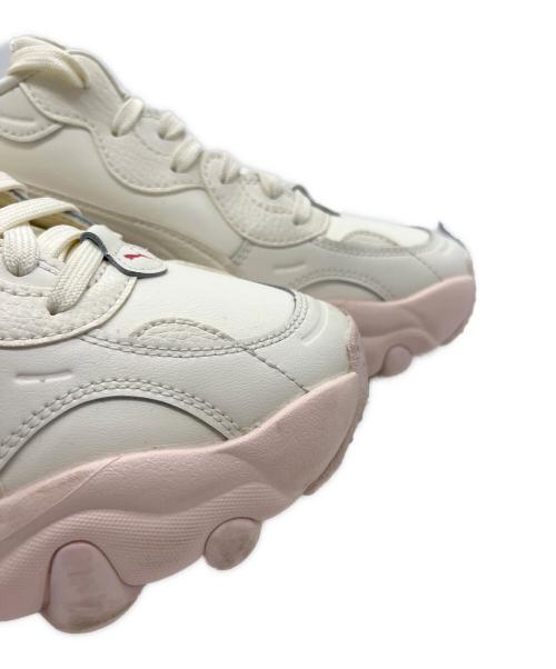 PUMA（プーマ）PUMA (プーマ) パルサー ウェッジ ホワイト サイズ:24.5の古着・服飾アイテム