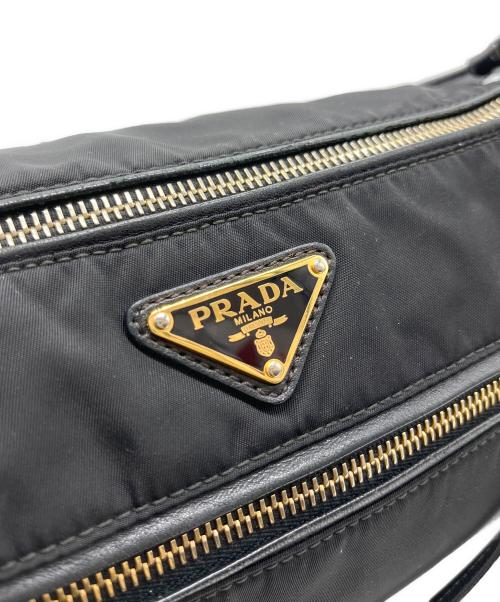 PRADA（プラダ）PRADA (プラダ) ショルダーバッグ ブラック×ゴールドの古着・服飾アイテム