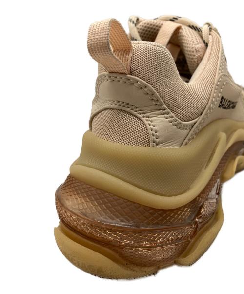 BALENCIAGA（バレンシアガ）BALENCIAGA (バレンシアガ) Triple S Clear Sole ベージュ サイズ:24.5の古着・服飾アイテム