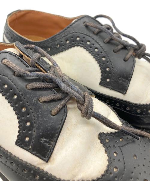 Dr.Martens（ドクターマーチン）Dr.Martens (ドクターマーチン) ウィングチップシューズ ブラック×ホワイト サイズ:UK5の古着・服飾アイテム