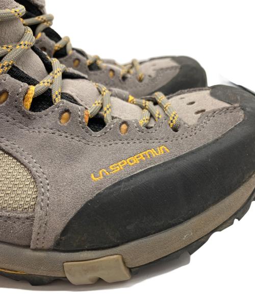 LA SPORTIVA（ラ スポルティバ）LA SPORTIVA (スポルティバ) トレッキングブーツ グレー サイズ:UK7.5の古着・服飾アイテム