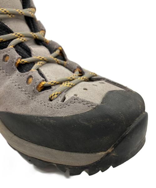 LA SPORTIVA（ラ スポルティバ）LA SPORTIVA (スポルティバ) トレッキングブーツ グレー サイズ:UK7.5の古着・服飾アイテム