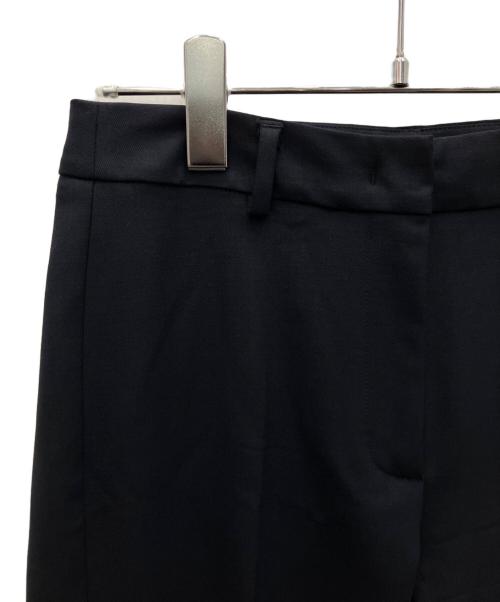 MaxMara（マックスマーラ）MaxMara (マックスマーラ) センタープレスパンツ ブラック サイズ:SIZE38の古着・服飾アイテム