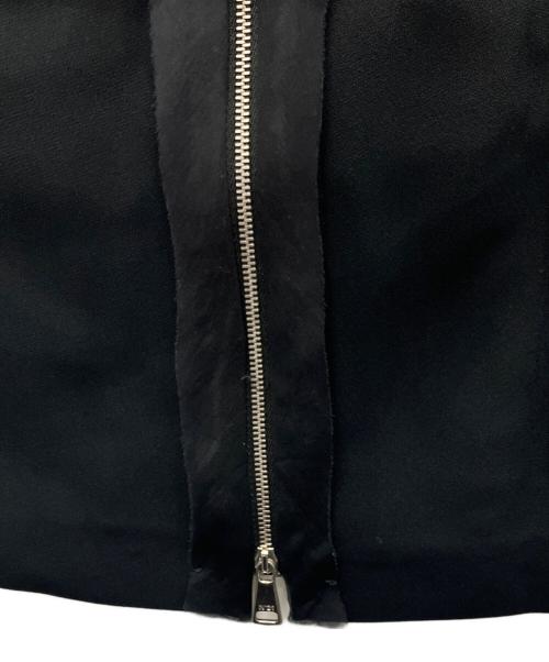 N°21（ヌメロヴェントゥーノ）N°21 (ヌメロヴェントゥーノ) タイトスカート ブラック サイズ:SIZE 44 未使用品の古着・服飾アイテム