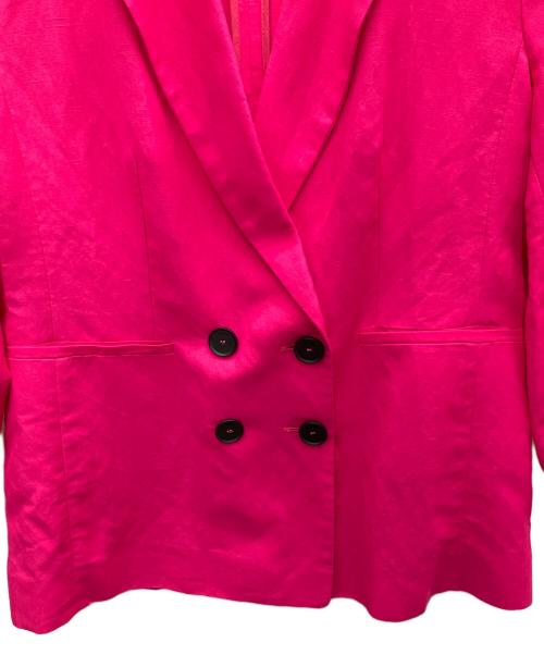 LIVIANA CONTI（リビアナコンティ）LIVIANA CONTI (リビアナコンティ) テーラードジャケット ショッキングピンク サイズ:SIZE40の古着・服飾アイテム
