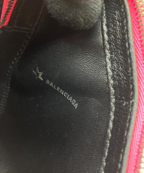 BALENCIAGA（バレンシアガ）BALENCIAGA (バレンシアガ) トライアングル ショッキングピンクの古着・服飾アイテム