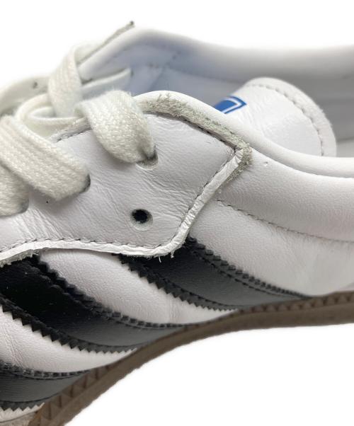 adidas（アディダス）adidas (アディダス) ローカットスニーカー ブラック×ホワイト サイズ:26.5cmの古着・服飾アイテム