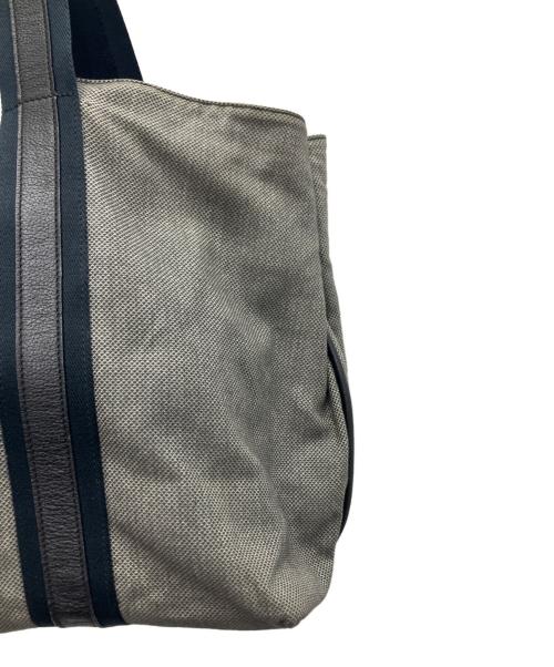 BOTTEGA VENETA（ボッテガベネタ）BOTTEGA VENETA (ボッテガベネタ) ボストンバッグ グレー×ブラックの古着・服飾アイテム