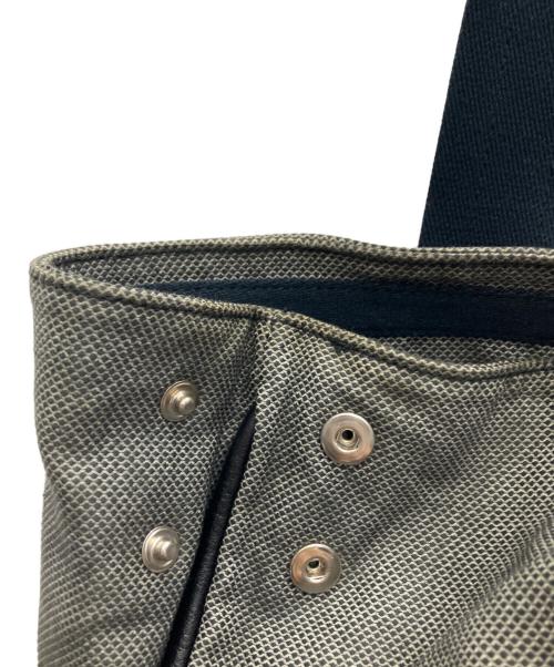 BOTTEGA VENETA（ボッテガベネタ）BOTTEGA VENETA (ボッテガベネタ) ボストンバッグ グレー×ブラックの古着・服飾アイテム