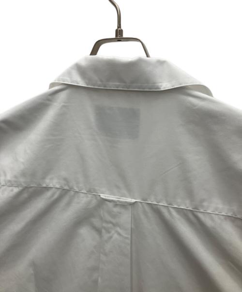 CarHartt（カーハート）CarHartt (カーハート) 半袖シャツ ホワイト サイズ:Mの古着・服飾アイテム