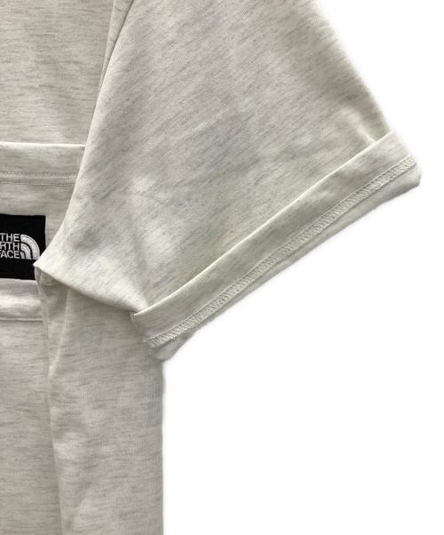 THE NORTH FACE（ザ ノース フェイス）THE NORTH FACE (ザ ノース フェイス) 半袖Tシャツ アイボリー サイズ:Lの古着・服飾アイテム