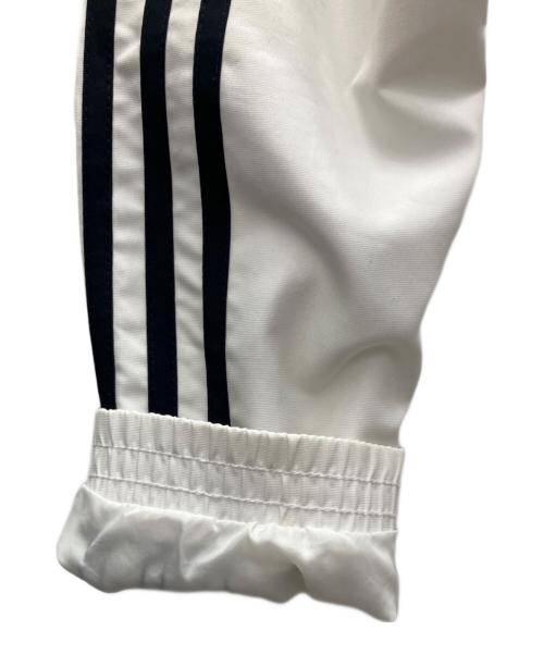adidas（アディダス）adidas (アディダス) プレゼンテーションスーツ ホワイト サイズ:Mの古着・服飾アイテム