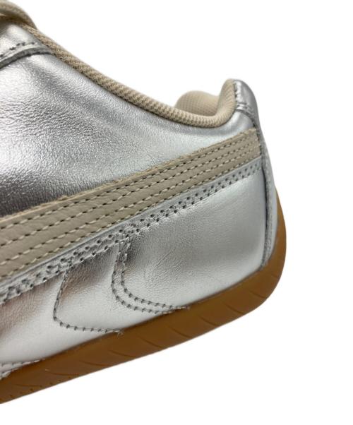PUMA（プーマ）PUMA (プーマ) ローカットスニーカー シルバー サイズ:24cm 未使用品の古着・服飾アイテム
