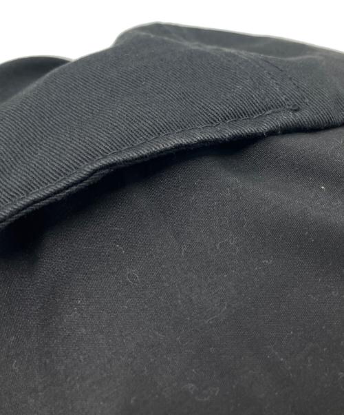 ARMANI EXCHANGE（アルマーニ エクスチェンジ）ARMANI EXCHANGE (アルマーニ エクスチェンジ) キャップ ブラック サイズ:-の古着・服飾アイテム