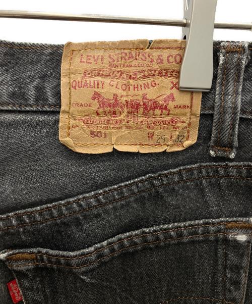 LEVI'S（リーバイス）LEVI'S (リーバイス) デニムパンツ ブラック サイズ:SIZE 73.5cm (W29)の古着・服飾アイテム