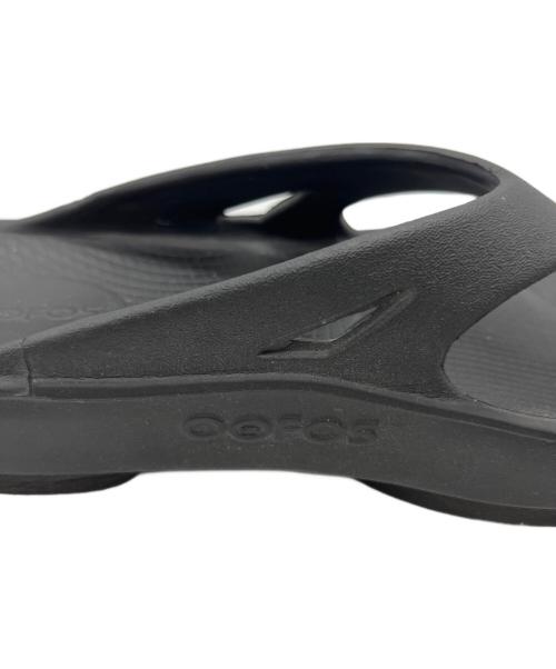 OOFOS（ウーフォス）OOFOS (ウーフォス) ビーチサンダル ブラック サイズ:EU37の古着・服飾アイテム